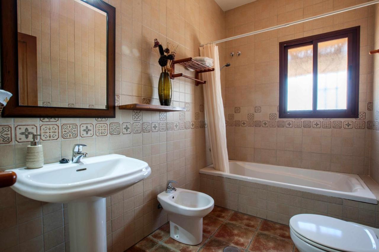 Casa Mirador Las Claras Con Piscina Privada Jardin Iznate Exterior photo